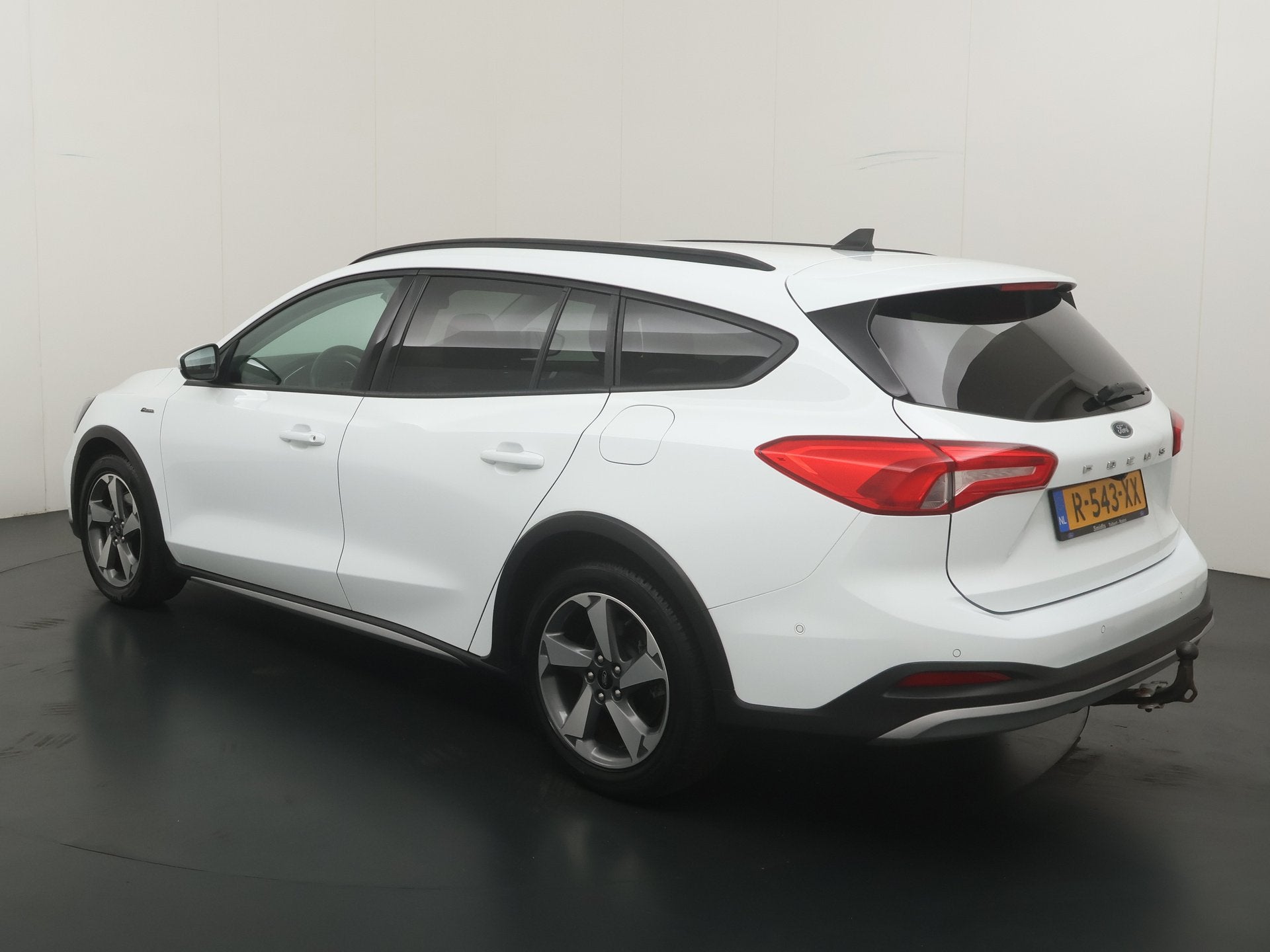 Ford FOCUS Wagon EcoBoost Active 125pk | Trekhaak | Winterpa, Auto's, Ford, 12 maanden, Gebruikt, Wit, Geïmporteerd