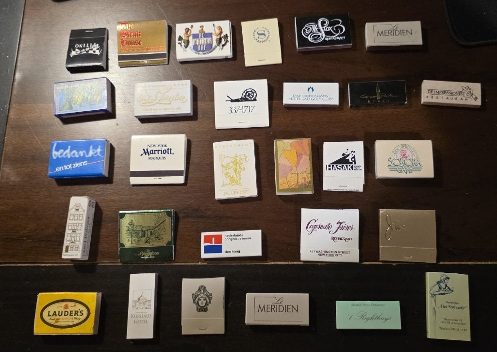 Grote verzameling vintage lucifersdoosjes & mapjes, Ophalen of Verzenden, Gebruikt, Sigarenbandjes
