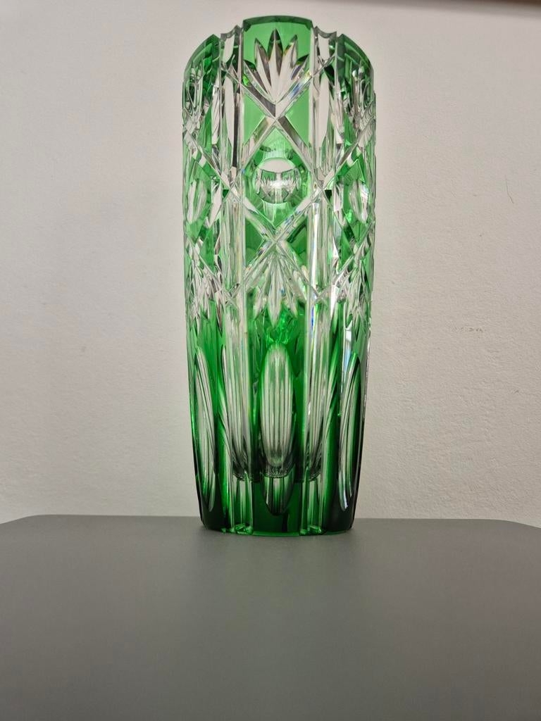 Kristallen vaas groen, 25 cm hoog 12 cm doorsnee, Antiek en Kunst, Ophalen of Verzenden