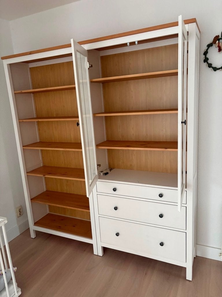 Woonkamer kast, Huis en Inrichting, Ophalen, Zo goed als nieuw, 25 tot 50 cm, Met deur(en)