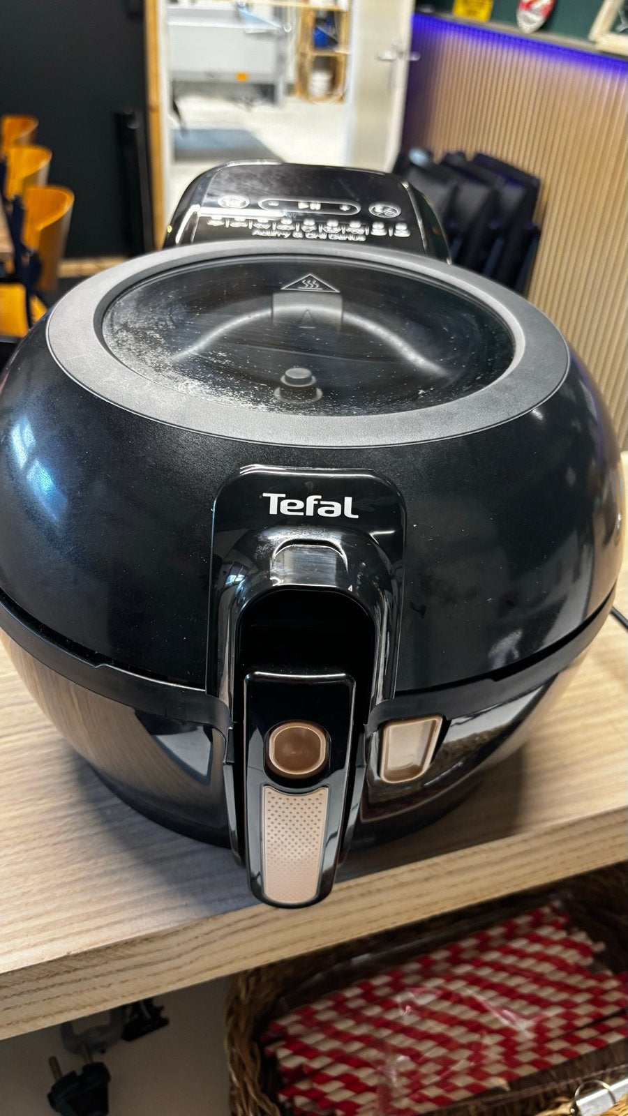 Airfryer Tefal Actifry - Gebruikt maar in zeer goede staat, 1 tot 2 liter, Ophalen, Gebruikt, Uitneembare binnenpan