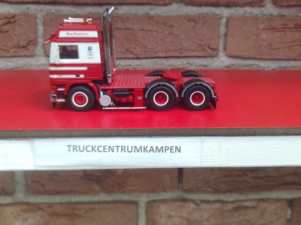 WSI  Volvo  F12  Globetrotter  van  Kaasa.