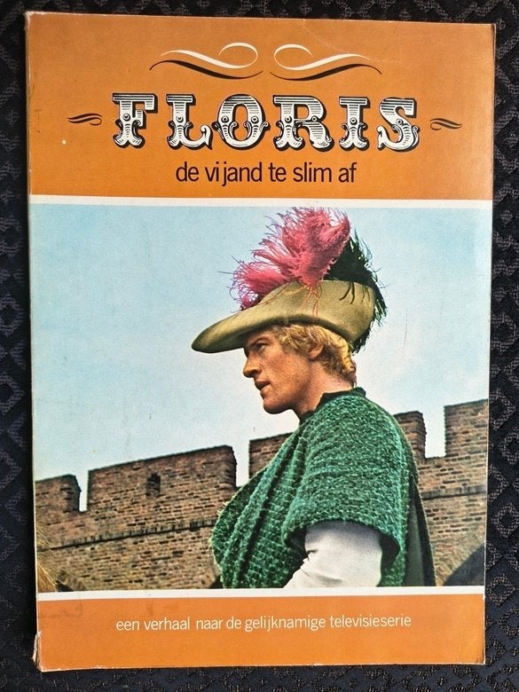 TV Album Floris - De vijand te slim af, Ophalen of Verzenden, Gelezen, Prentenboek