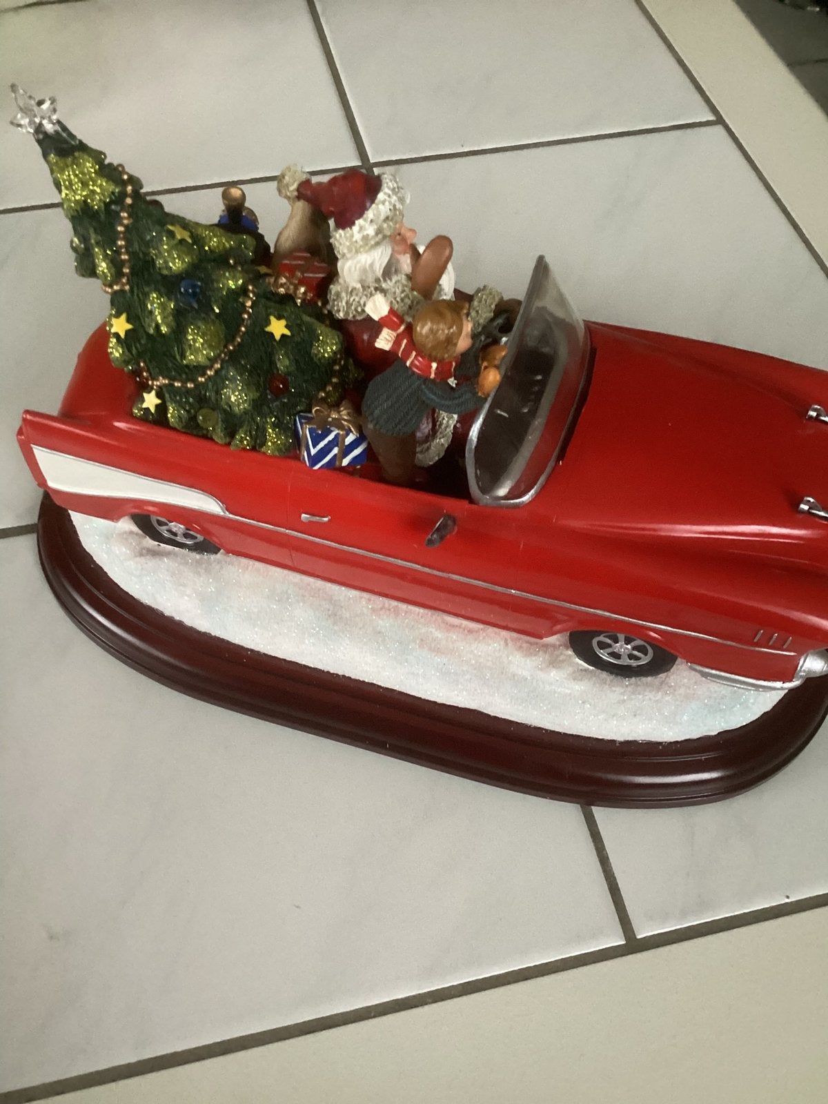 Santa in car music box, Diversen, Kerst, Ophalen of Verzenden, Zo goed als nieuw