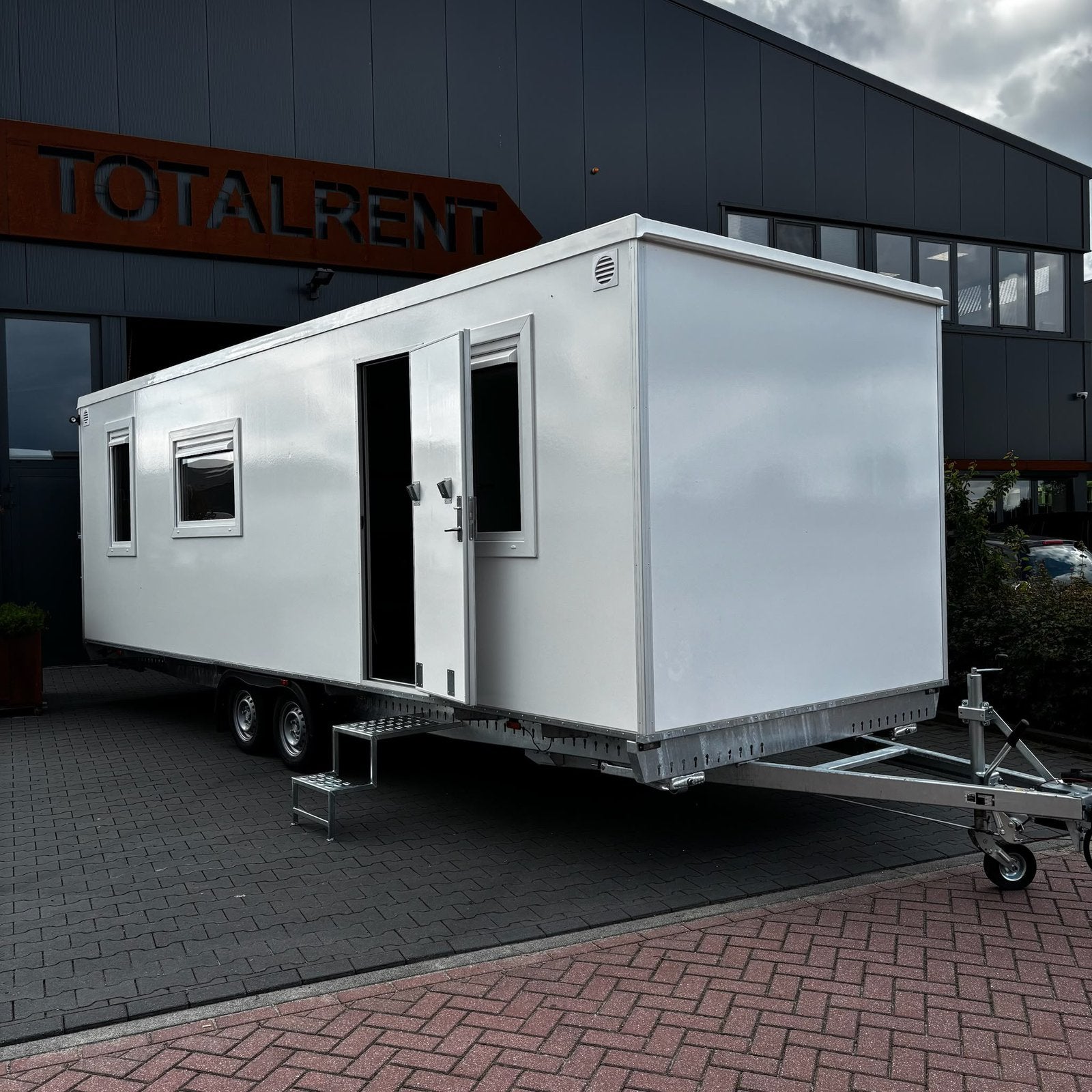 Nieuwe mobiele 4 pers woonunit spotprijs € 26000 ex, Doe-het-zelf en Verbouw, Bouwketen en Schaftketen, Ophalen, Nieuw, Stirlingstraat 5 Beek