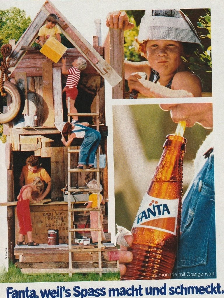 Retro reclame 1978 Fanta frisdrank 'n grote houten hut, Verzenden, Overige typen