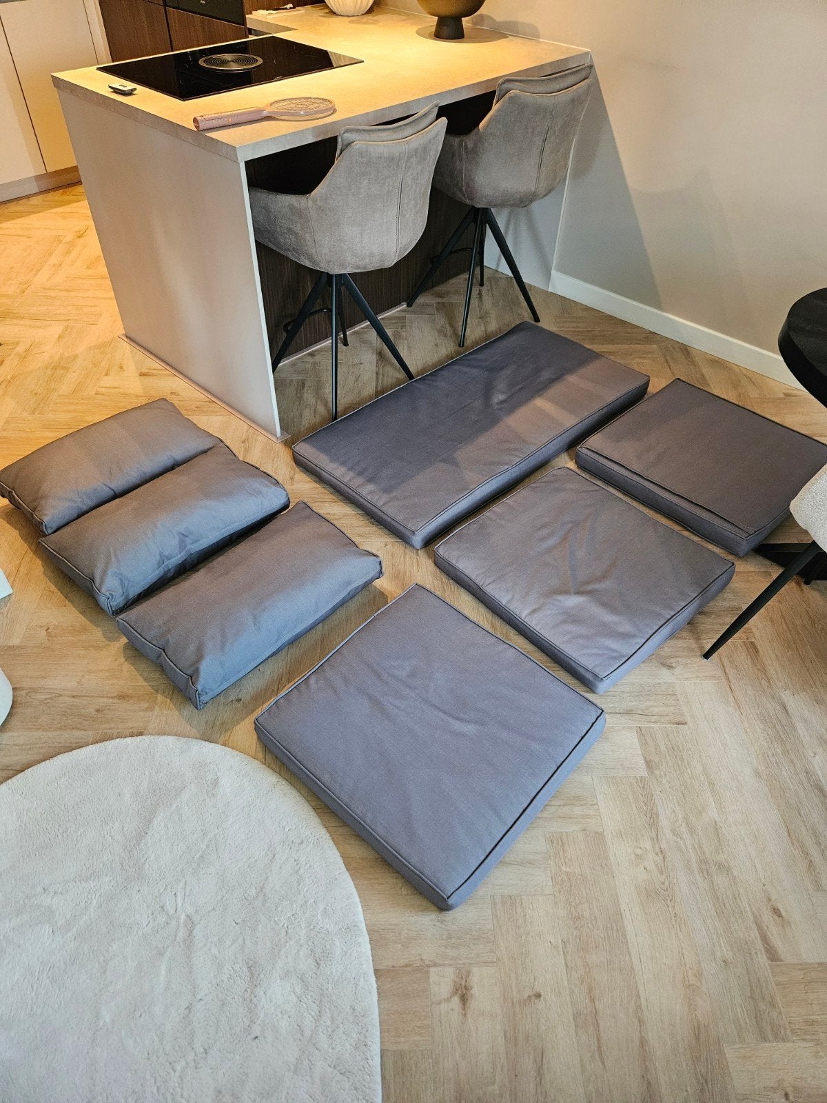 Tuinkussens loungebank, Ophalen, Zo goed als nieuw