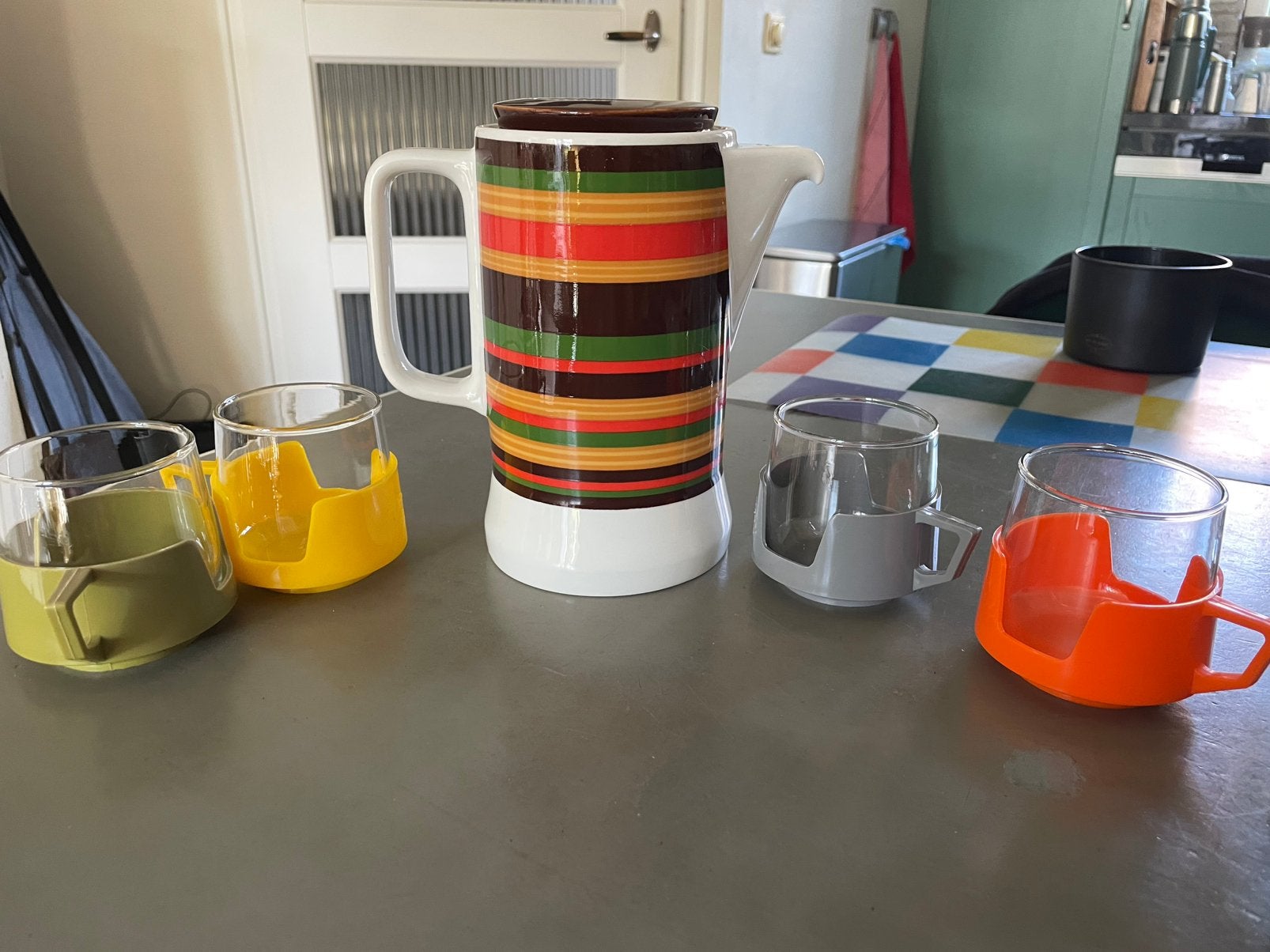 Vintage theepot, Ophalen of Verzenden