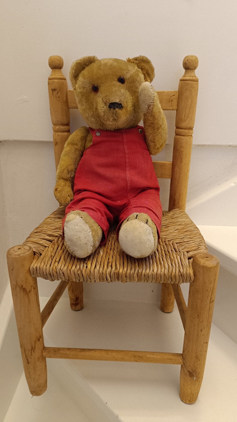 Vintage houten kinderstoel met rieten zitting, Ophalen