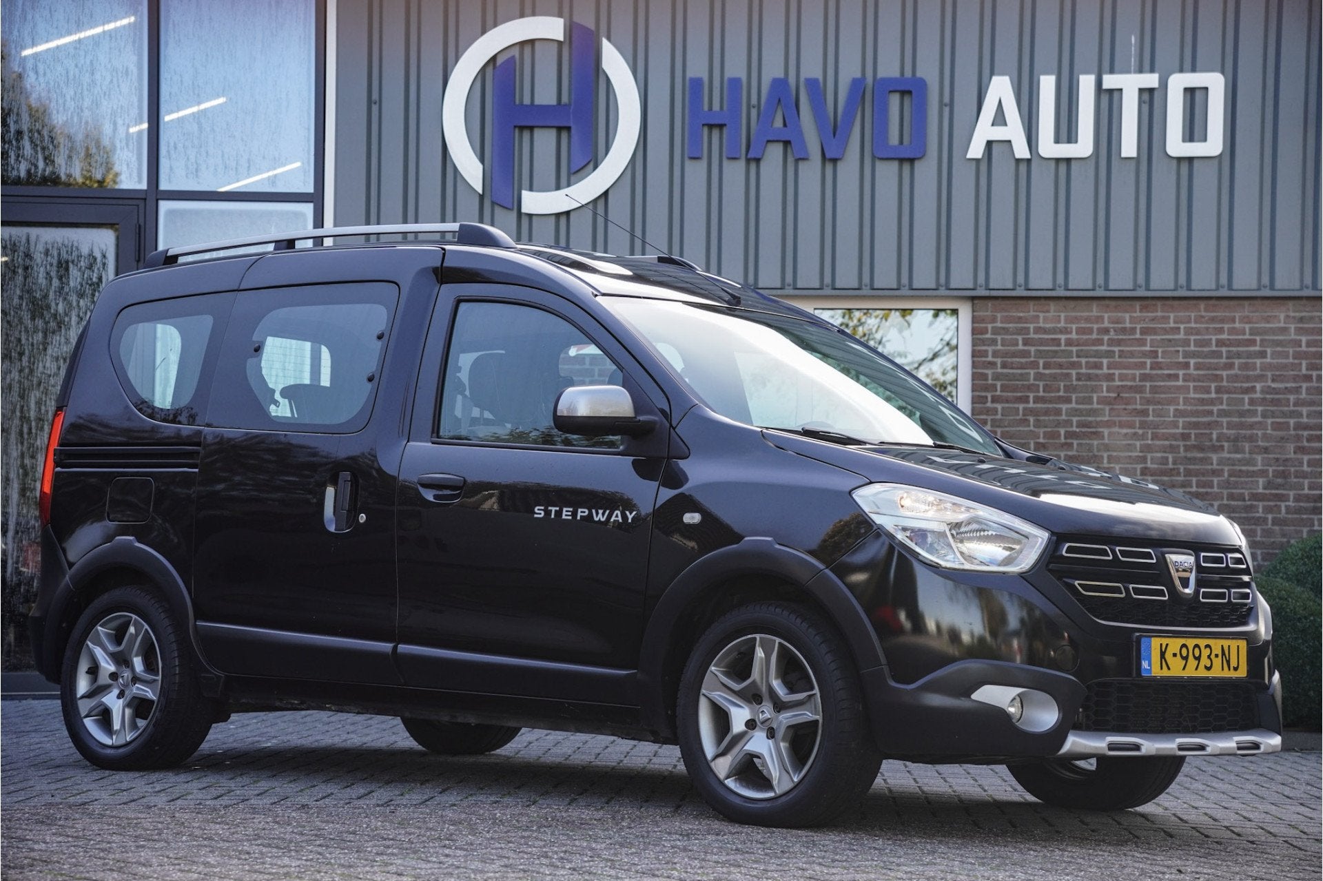 Dacia Dokker 1.6 SCe, AIRCO, NAVI, TREKHAAK, 5P (bj 2019), Auto's, Voorwielaandrijving, Stof, Gebruikt, 4 cilinders