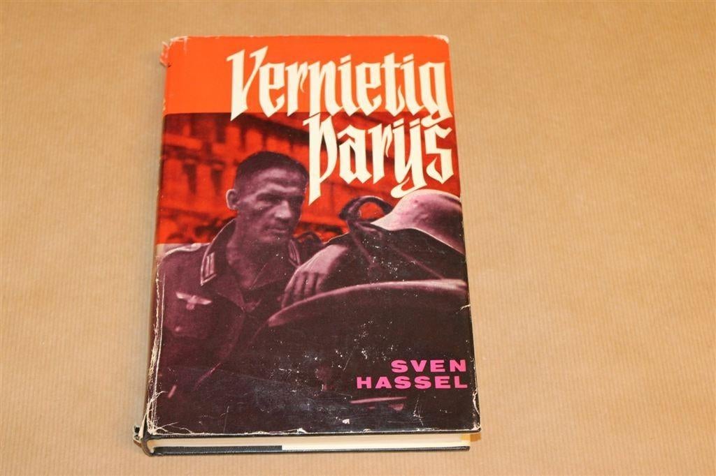Vernietig Parijs — Sven Hassel WOII Roman 1969, Boeken, Oorlog en Militair, Ophalen of Verzenden, Tweede Wereldoorlog, Gelezen