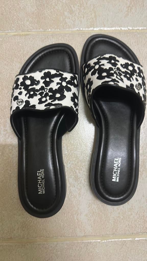 Mk slipper, Ophalen of Verzenden, Zo goed als nieuw