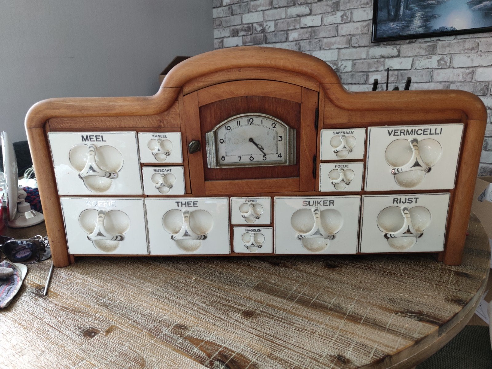 Antiek kruidenrek met klok (defect) uit 1930, Antiek en Kunst, Ophalen