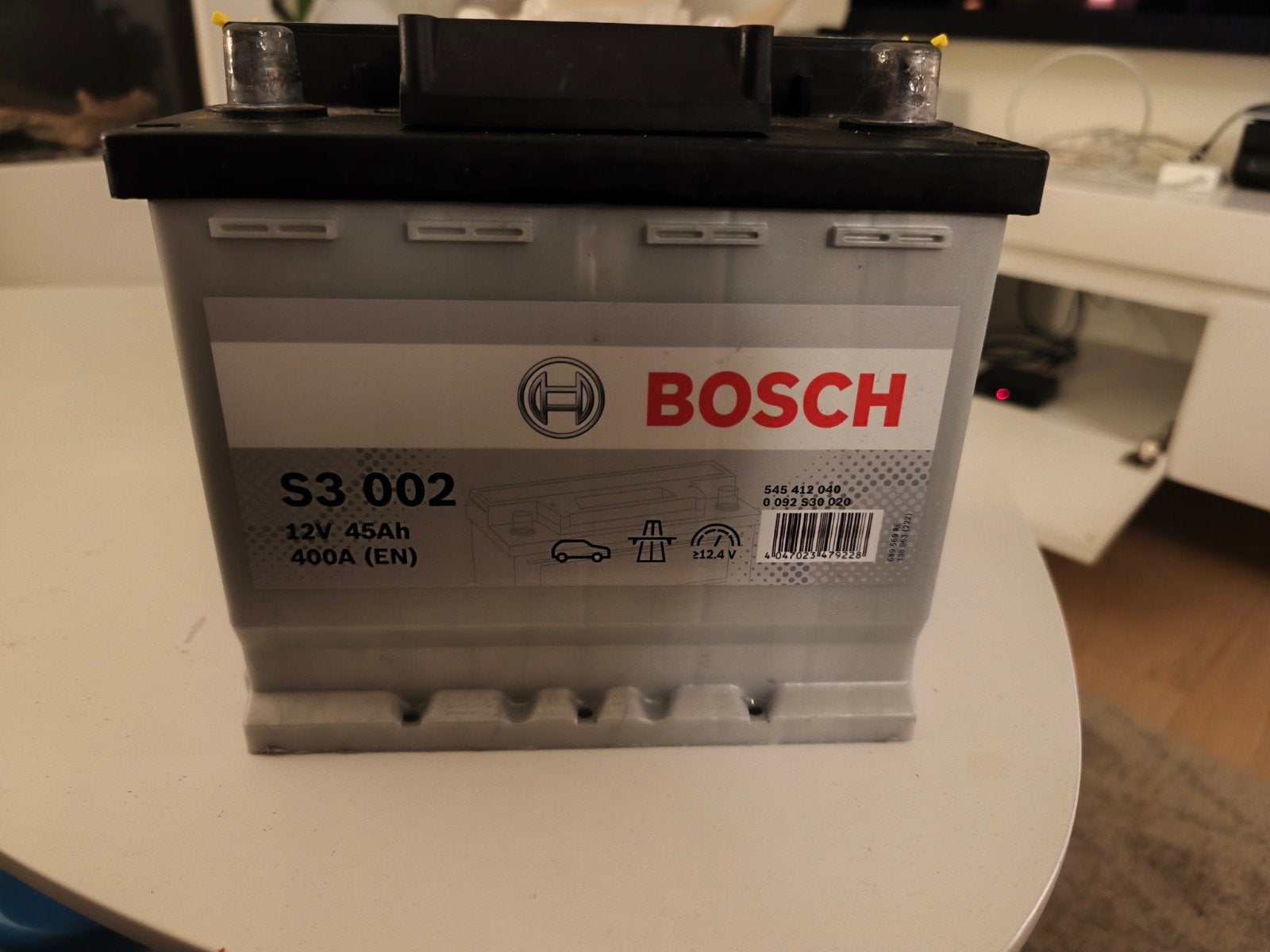 Bosch S3 002 Accu 12V 45Ah 400A (EN), Nieuw
