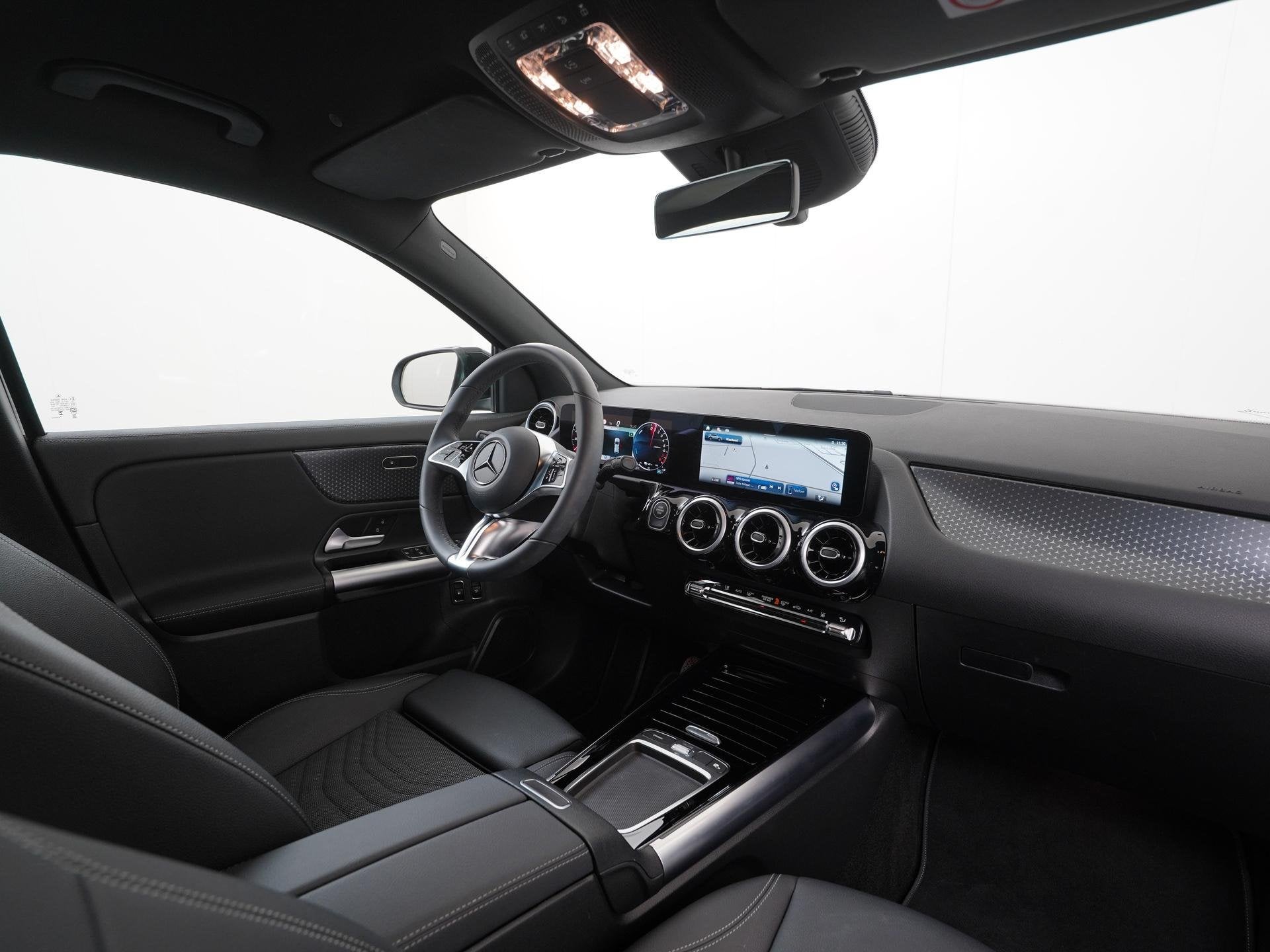 Mercedes-Benz GLA-klasse 250e Business Line Facelift | Wides, 12 maanden, Leder en Stof, Zwart, Bedrijf