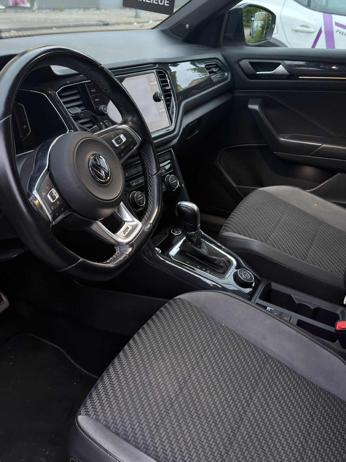 Volkswagen T-Roc 2.0 TSI 190pk 4Motion 7-DSG 2019 Wit, Auto-onderdelen, Ophalen of Verzenden, Bumper