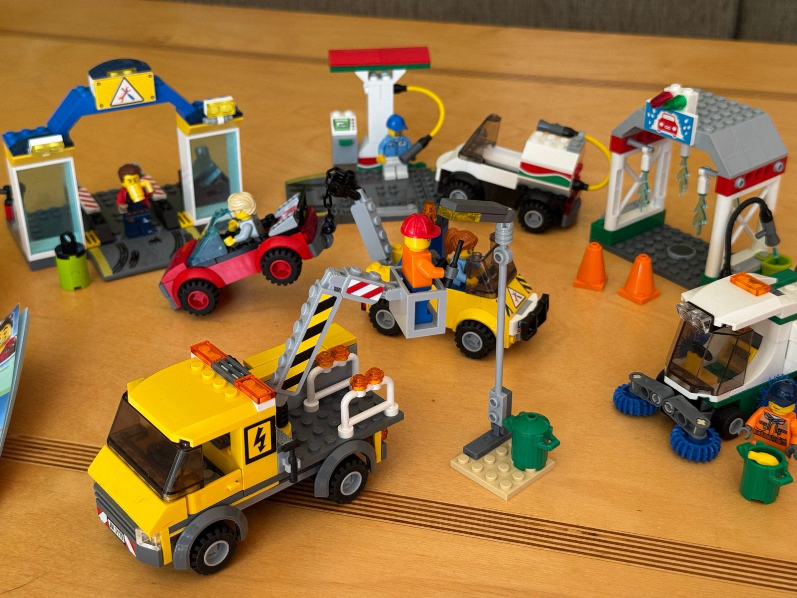 LEGO City Voertuigen Set - Garage, Tankstation & Meer, City, Lego, Ophalen of Verzenden, Zo goed als nieuw