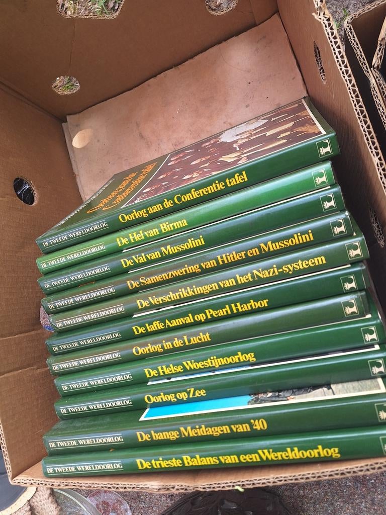 Serie van 11 boeken  Tweede wereld oorlog  van Lekturama, Ophalen of Verzenden, Tweede Wereldoorlog, Gelezen, Algemeen