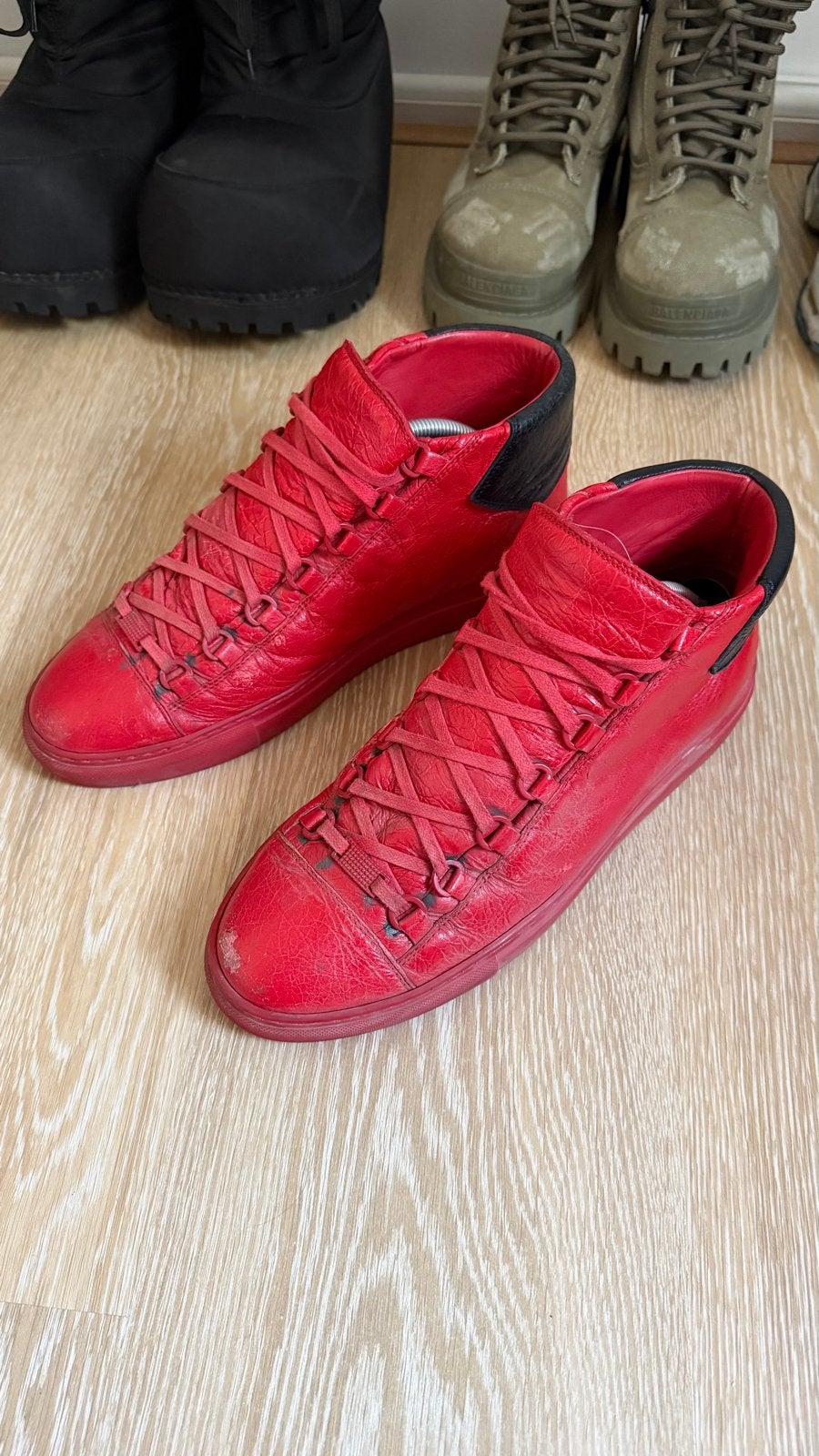 Balenciaga Arena High Top Sneakers Rood - Maat 42 (valt als, Ophalen of Verzenden, Gedragen, Sneakers of Gympen