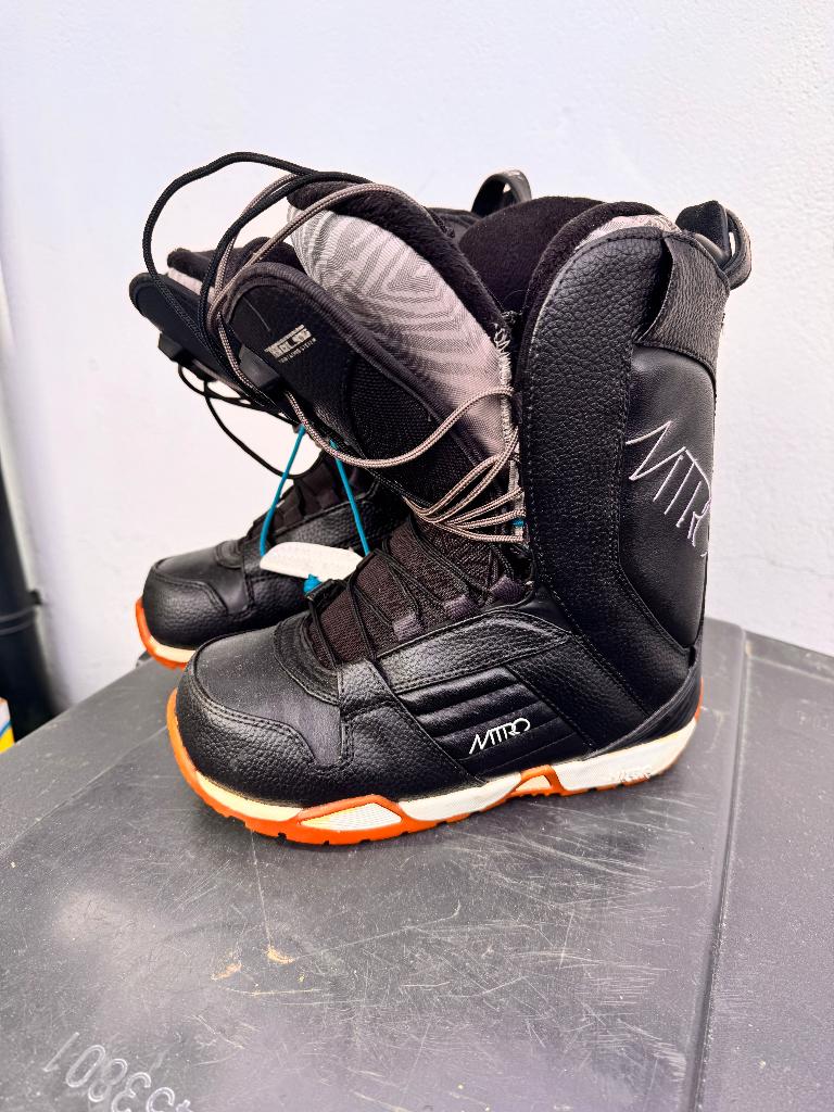 Snowboard boots, Sport en Fitness, Snowboarden, Ophalen, Zo goed als nieuw, Schoenen