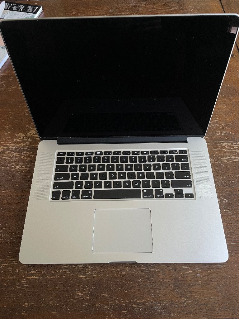 MacBook Pro 15”, 64 GB of meer, Gebruikt, 2 tot 3 Ghz, SSD