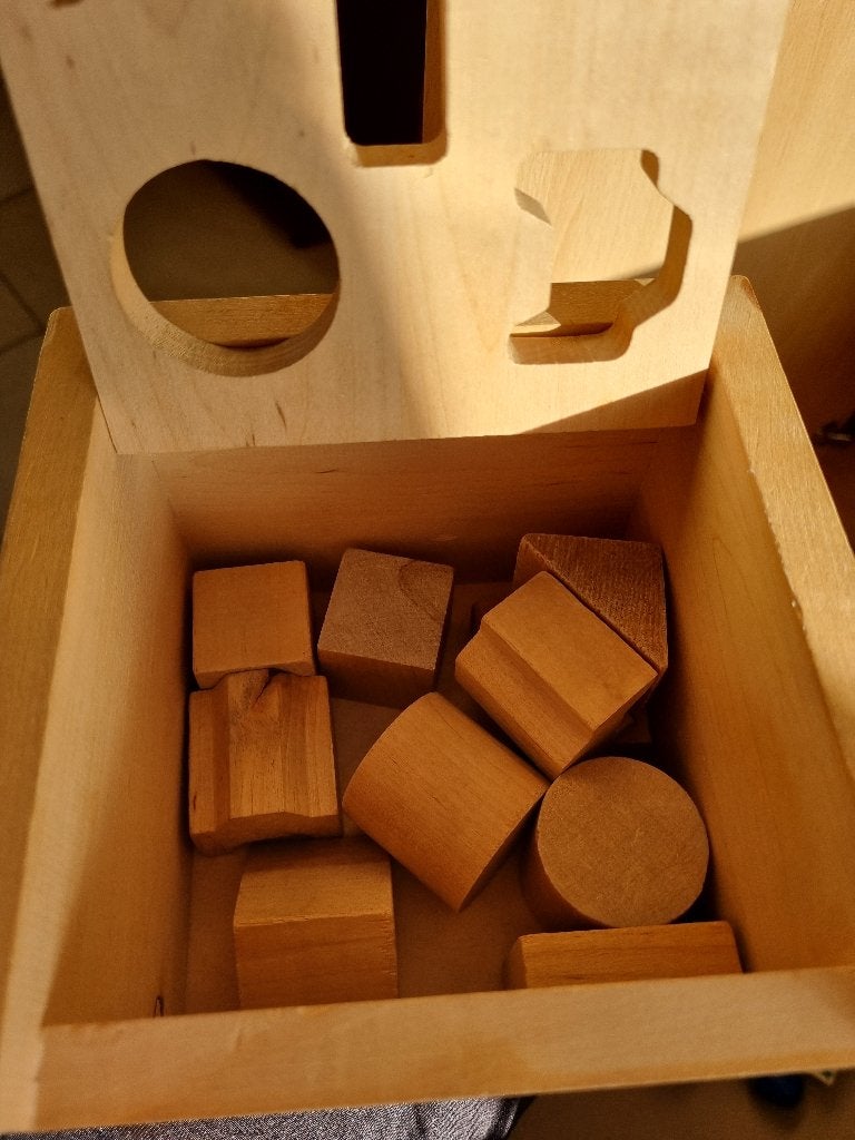 Houten vormen speelkubus, Ophalen, Zo goed als nieuw, Puzzelen