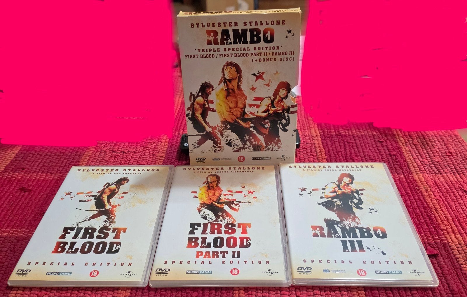 Rambo Triple Special Edition DVD Boxset First Blood I, II, I, Cd's en Dvd's, Gebruikt, Vanaf 16 jaar, Actie, Ophalen of Verzenden