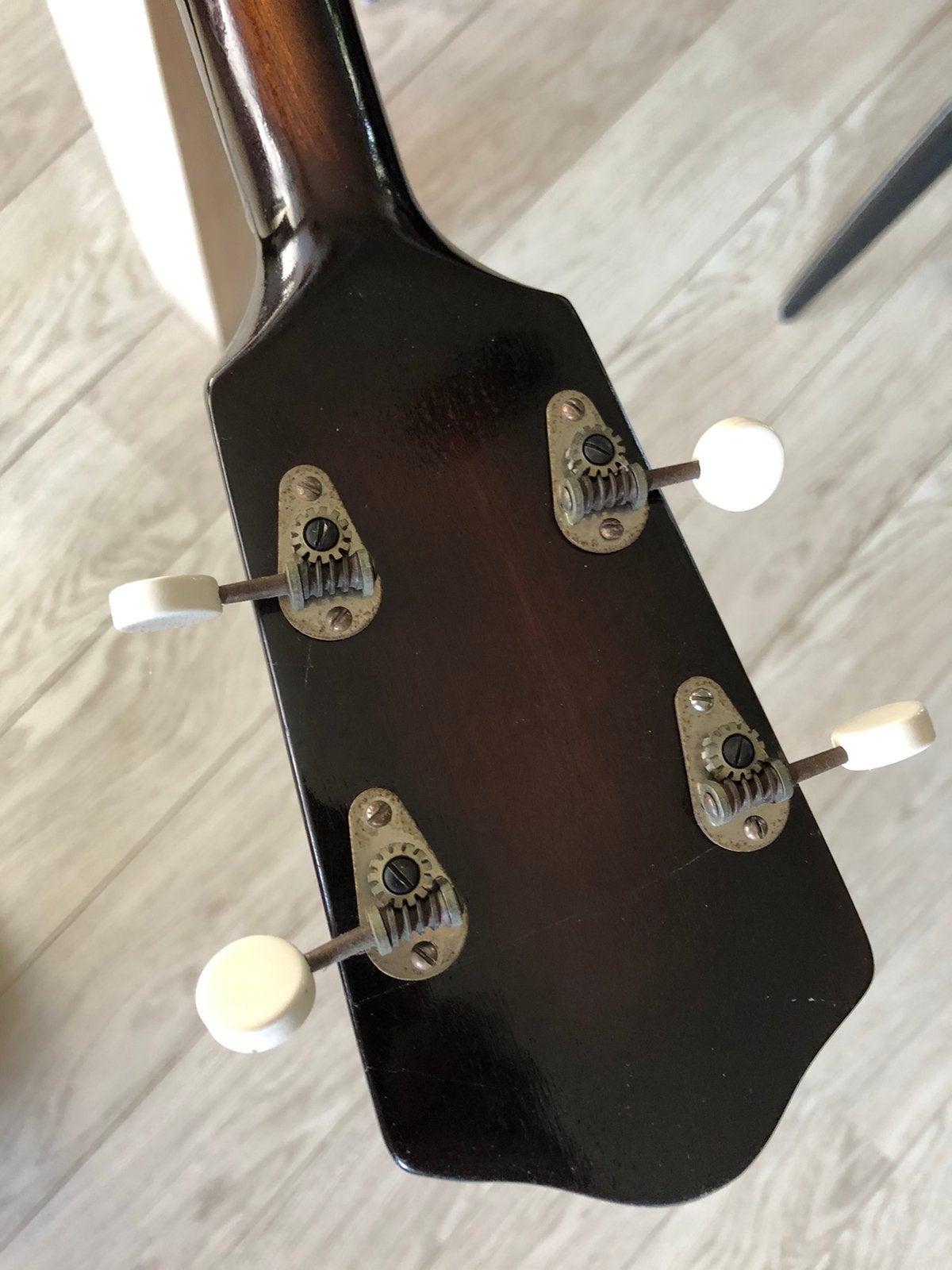 Foto 8 van Tenor gitaar merk Framus