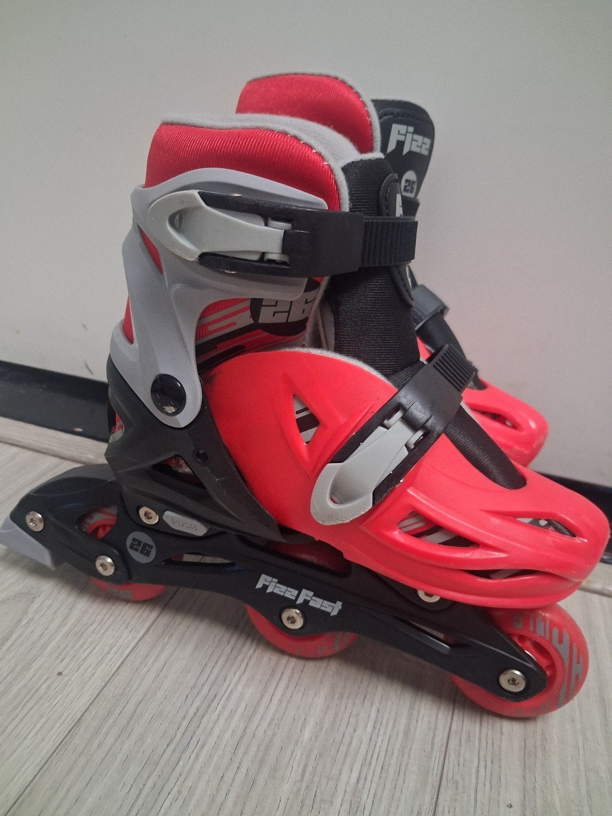 Verstelbare inline skates voor kinderen - Fizz Fast, Overige merken, Kinderen, Ophalen of Verzenden, Inline skates 4 wielen