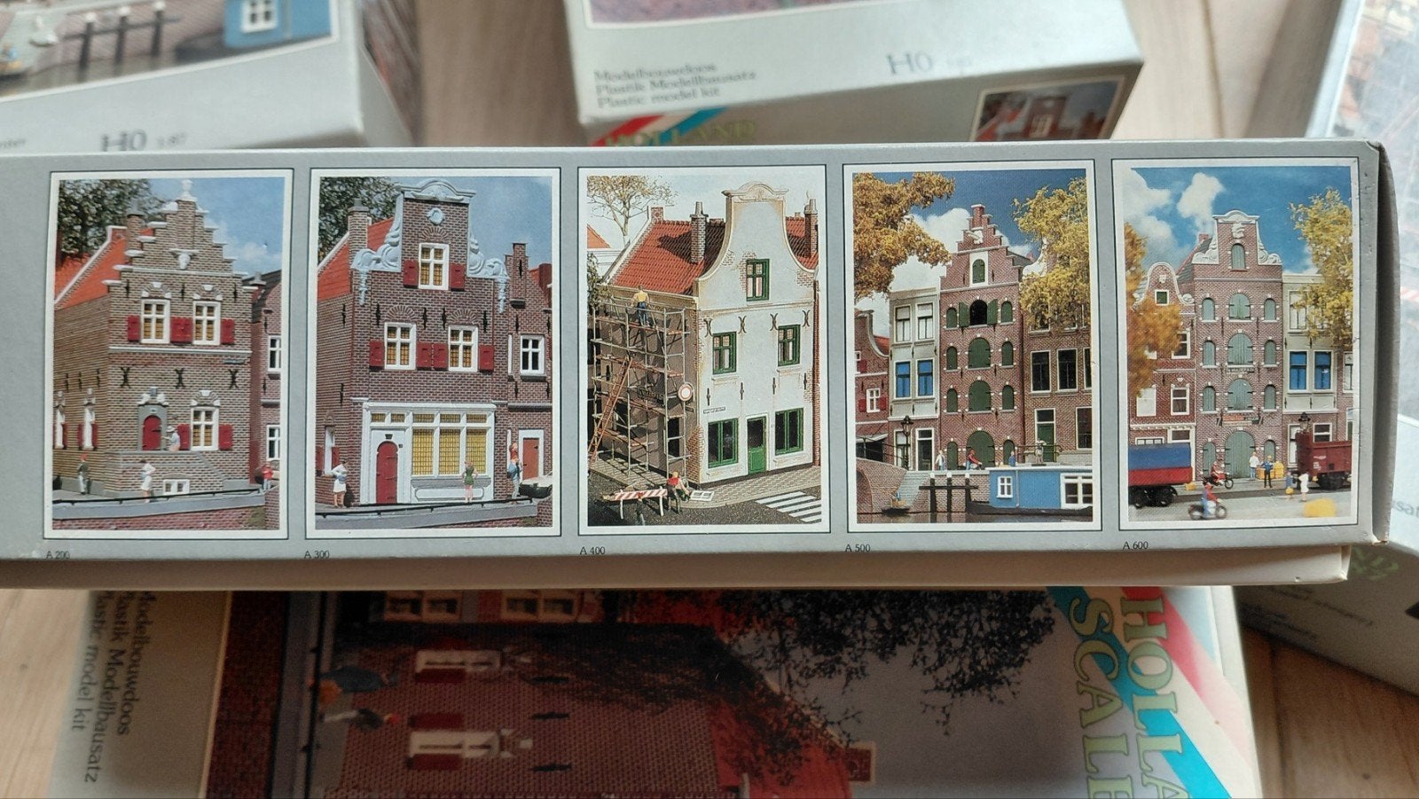Holland Scale 87 H0 Modelbouwdozen - Diverse Grachtenpanden, Ophalen of Verzenden, Zo goed als nieuw, Brug, Tunnel of Gebouw, Overige merken