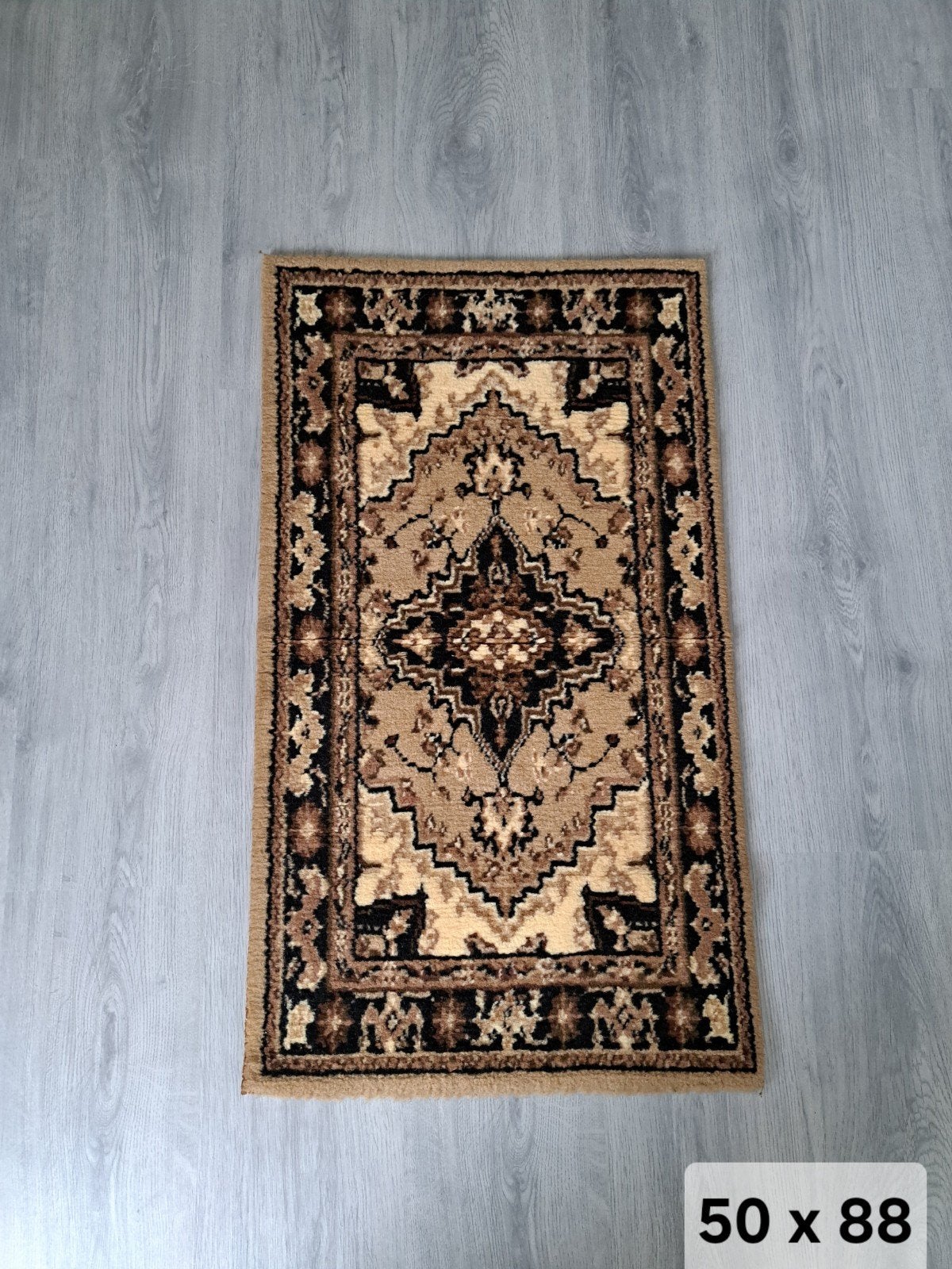 Perzisch tapijt vintage met klassiek patroon bruin beige, Huis en Inrichting, Stoffering | Tapijten en Kleden, Minder dan 50 cm