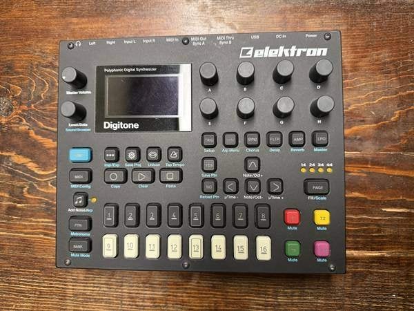 Elektron Digitone, Muziek en Instrumenten, Ophalen of Verzenden, Zo goed als nieuw, Overige aantallen, Overige merken