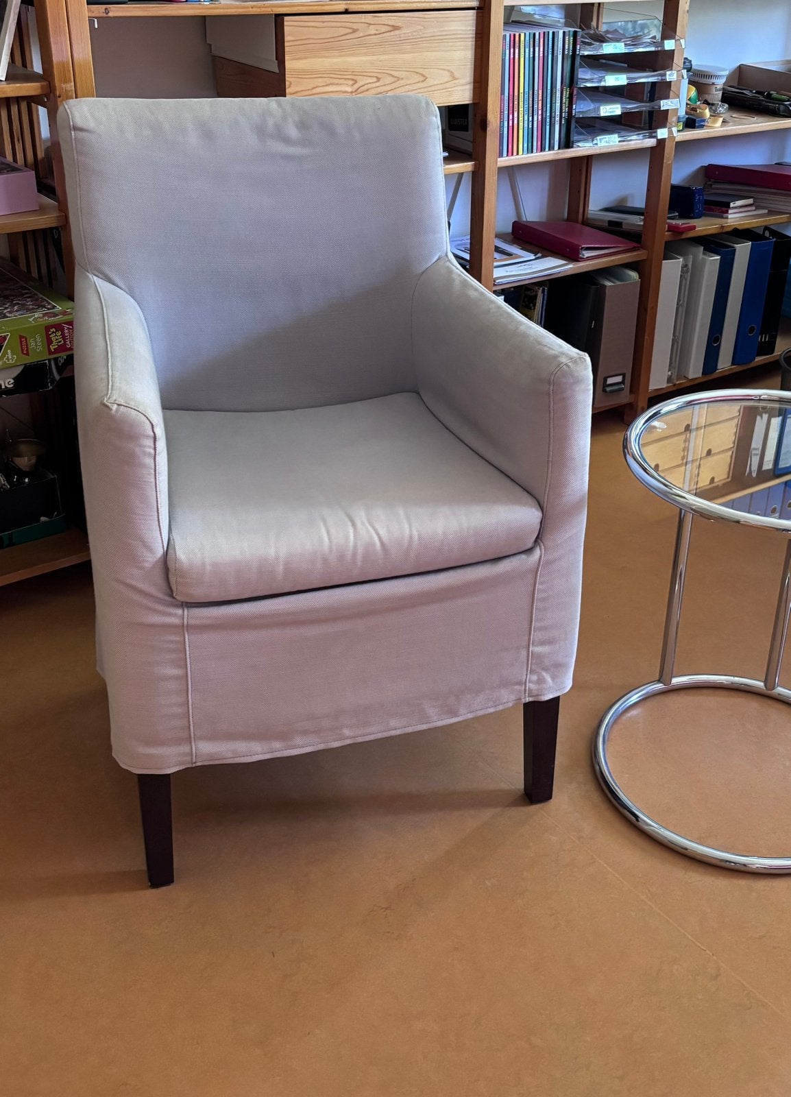 Te koop: Fauteuil met lichtblauwe linnen bekleding, Ophalen, Gebruikt, Minder dan 75 cm, Stof