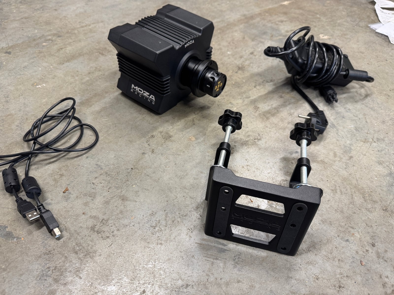 Moza Racing R5 Direct Drive Wheel Base, Ophalen, Overige merken, Zo goed als nieuw