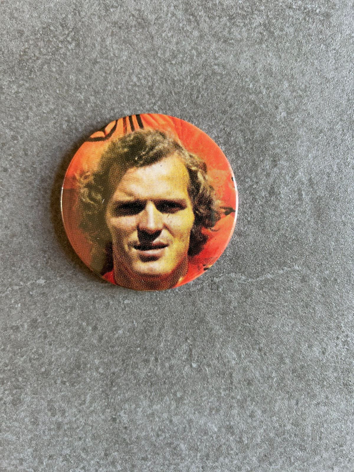 Willy van der Kerkhof ( PSV) WK van 1978 button, Verzamelen, Ophalen of Verzenden, Sport, Speldje of Pin