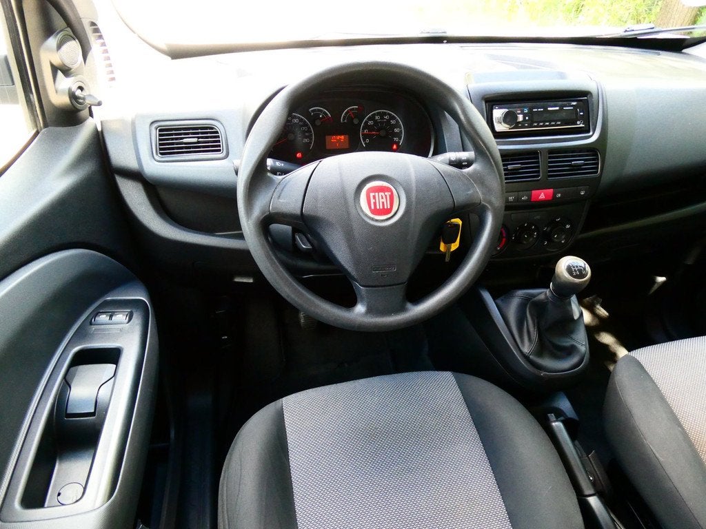 Fiat Doblò 1.4i 95pk 2e eig. Trekhaak 2-Schuifdeuren Ruimte, Voorwielaandrijving, Euro 5, Stof, Gebruikt