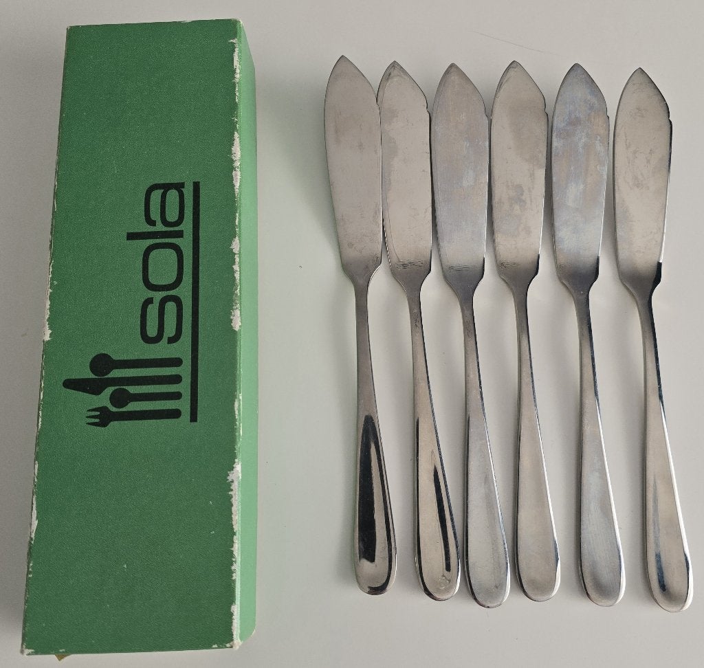 6 Vismessen van Sola (18/10) ca 20 cm, Ophalen of Verzenden, Zo goed als nieuw, Rvs of Chroom, Los bestek