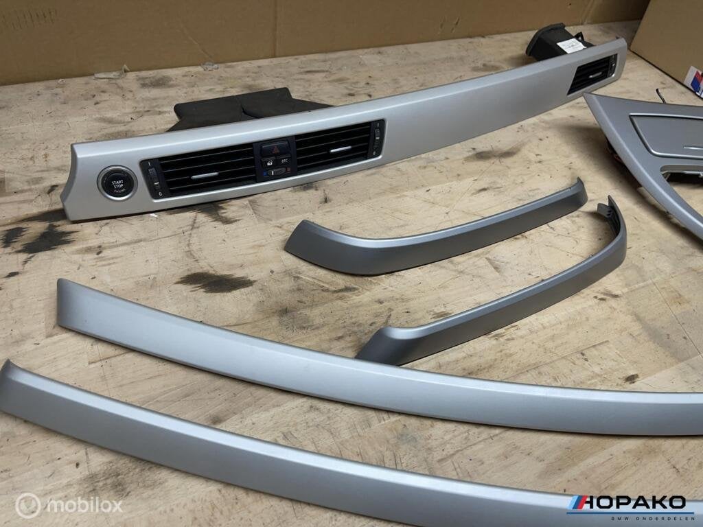 Interieurlijsten set BMW 3 serie E90 E91 E92 E93 grijs CCC, Gebruikt, Einsteinlaan 5 rijswijk, Bmw, Ophalen of Verzenden