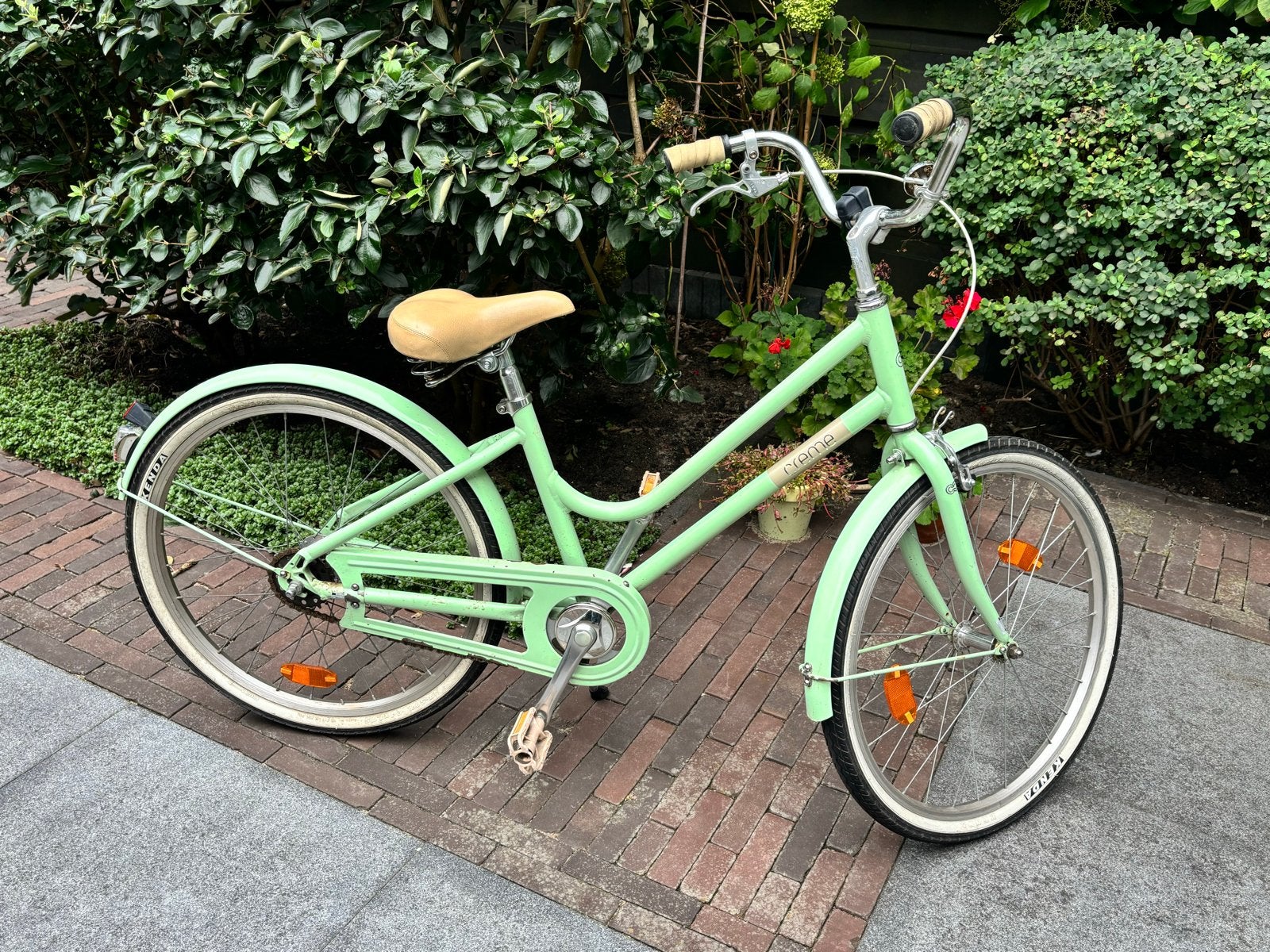 Lichtgewicht meisjesfiets - Crème - 24 inch, Ophalen, Velgrem, Handrem, Gebruikt