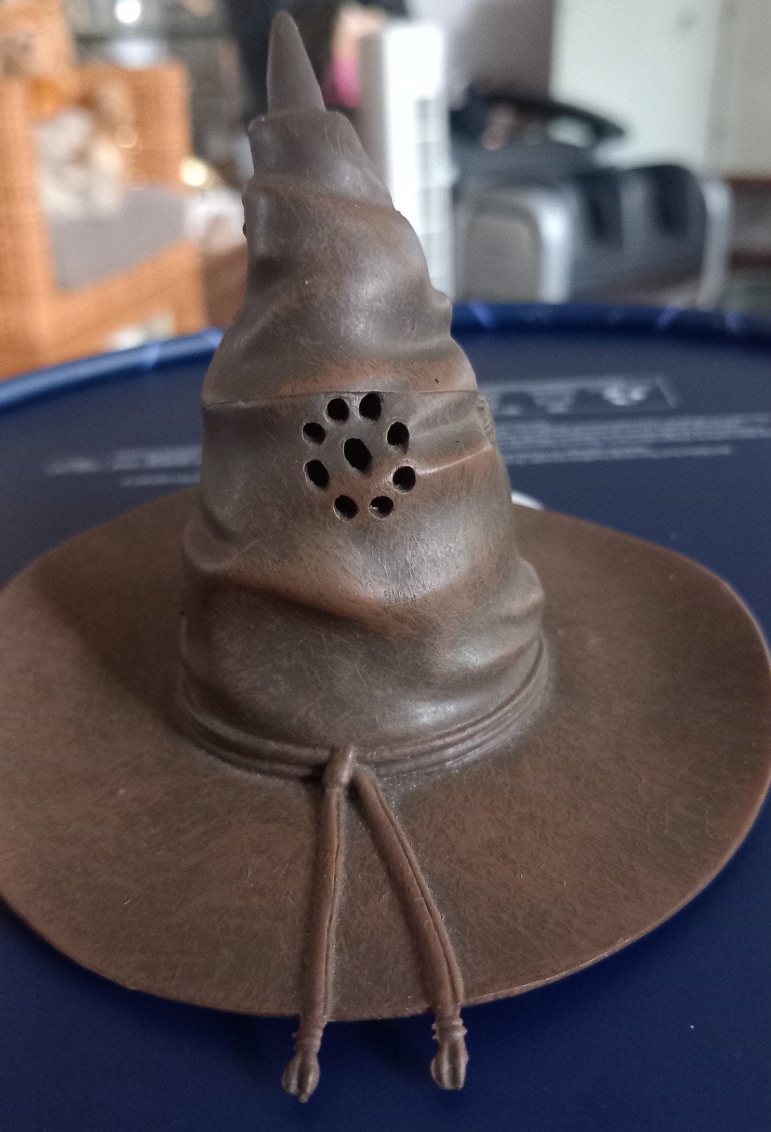 Harry Potter Sorteerhoed wierookbrander, Ophalen