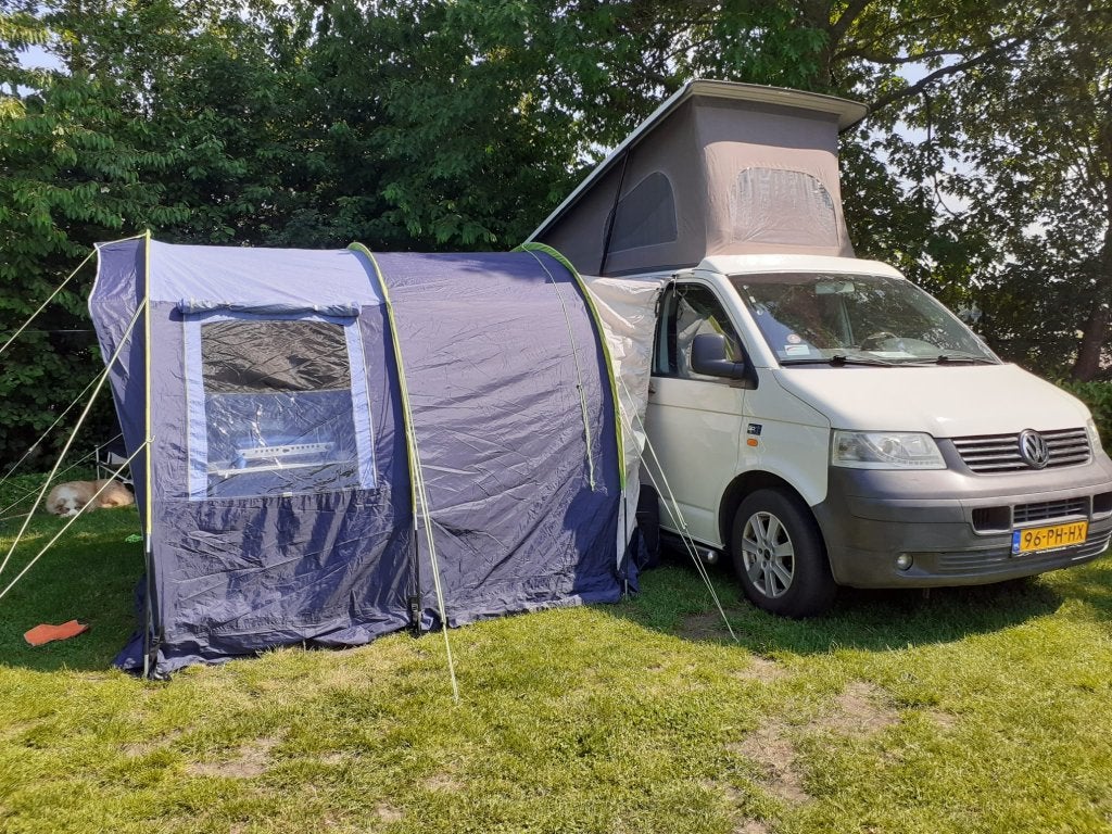 Volkswagen Transporter T5 1.9 TDI L2 (1065266), Buscamper of Camperbus, Volkswagen, Airconditioning, Particulier