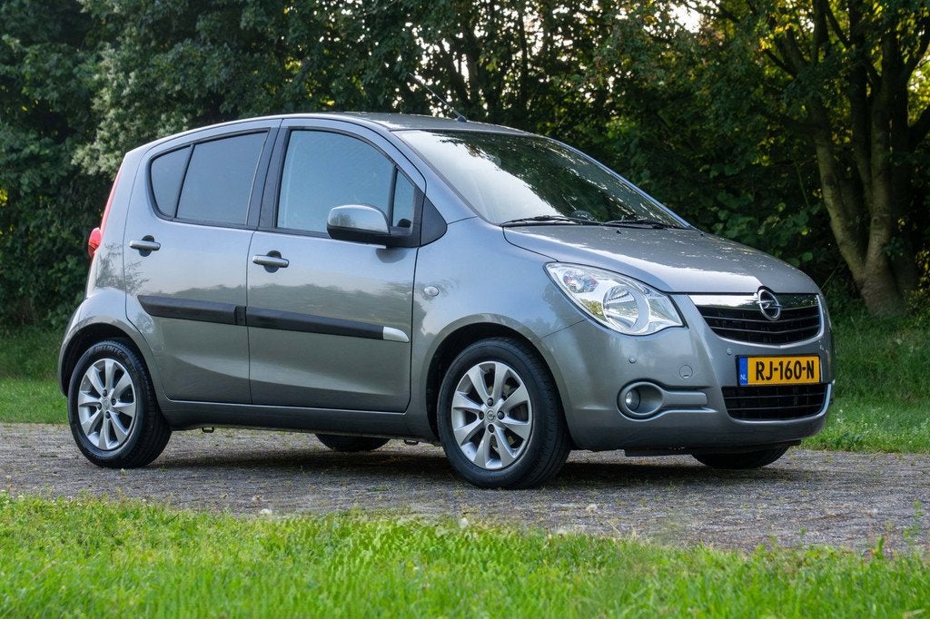 Opel Agila 1.2 Edition Automaat 1e Eigenaar 61.800 km +NAP, Auto's, Opel, Stof, 4 cilinders, Bedrijf, Grijs