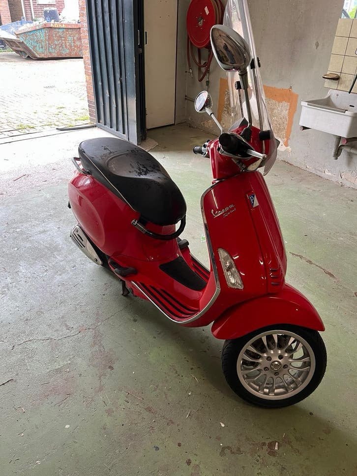 Vespa Sprint, Ophalen, Gebruikt, Benzine, Overige modellen