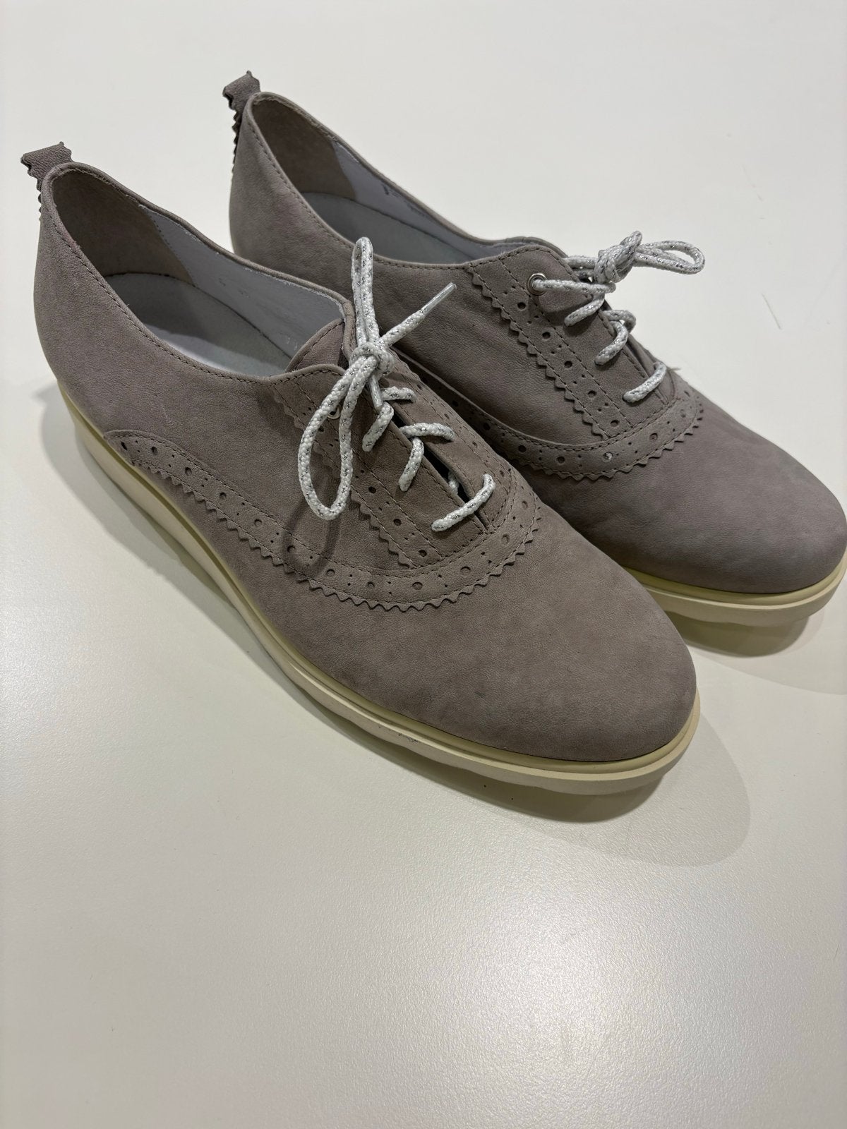 Footnotes suède veterschoenen met uitneembaar voetbed, Overige typen, Nieuw, Ophalen of Verzenden, Grijs