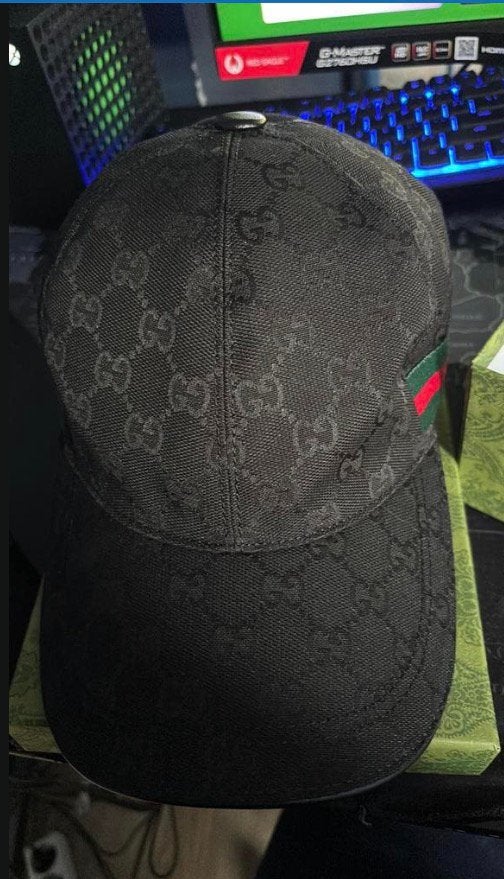 GUCCI PET (nooit gedragen inclusief doos), Kleding | Heren, Hoeden en Petten, Ophalen of Verzenden, Zo goed als nieuw