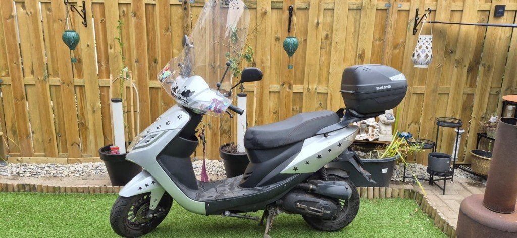 Scooter Turbho JN50QT-26 CD-50 (2016) | Geel kenteken, Ophalen, Gebruikt, Maximaal 45 km/u, Turbho
