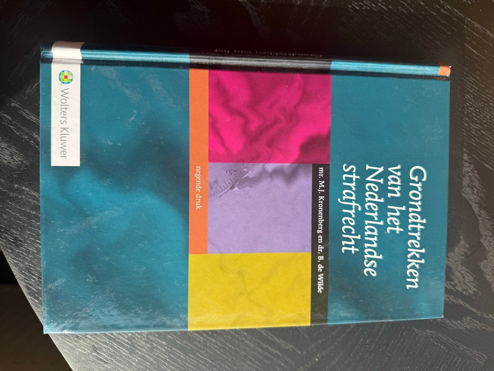 Grondtrekken van het Nederlandse Strafrecht - 9e druk, Boeken, Studieboeken en Cursussen, Ophalen of Verzenden, Gamma, Zo goed als nieuw