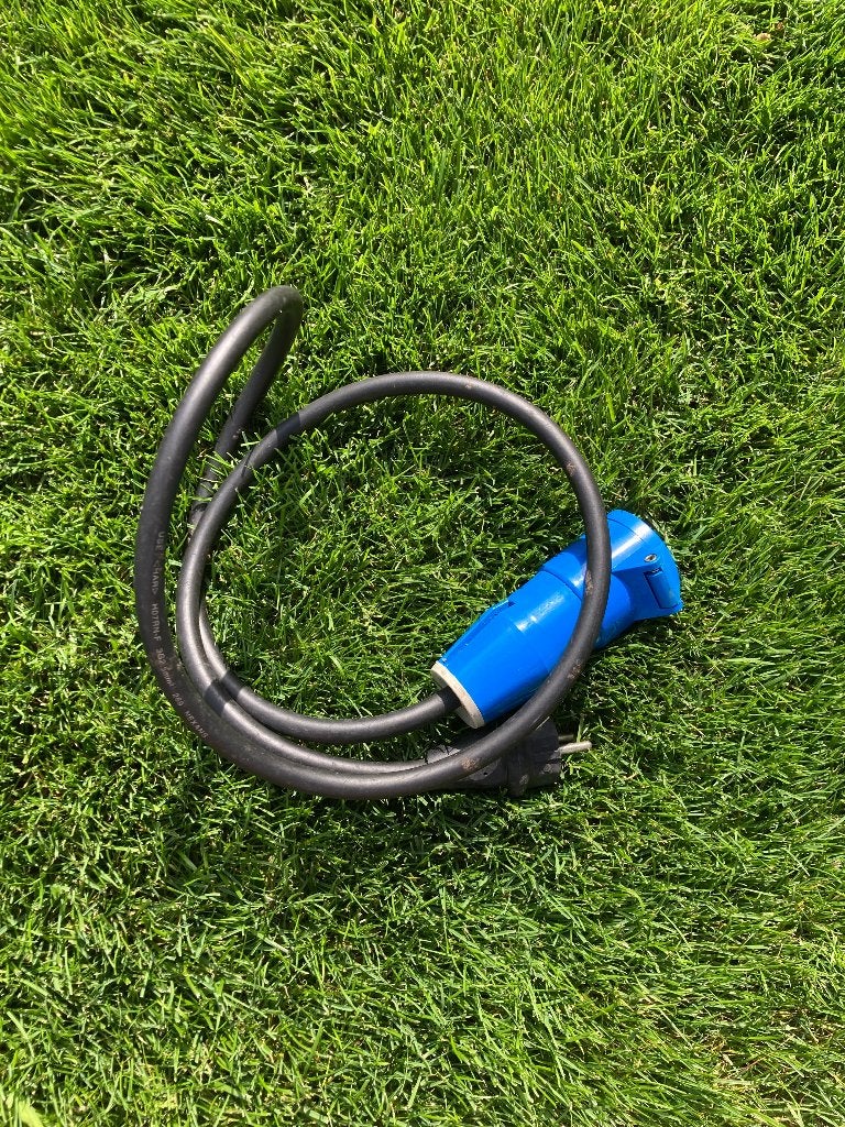 Verloopkabel met CEE contrastekker, Ophalen, Gebruikt