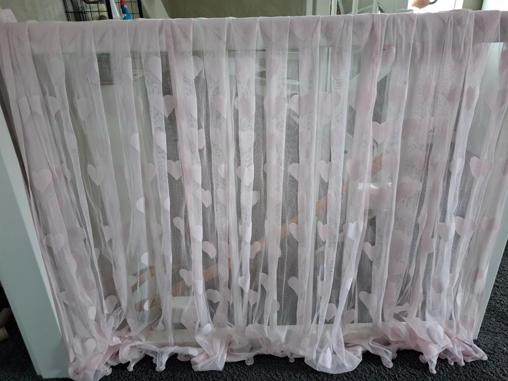 2x Roze vitrage met Hartjes - dubbele plooi, Ophalen of Verzenden, Gebruikt, Gordijnen of Lamellen