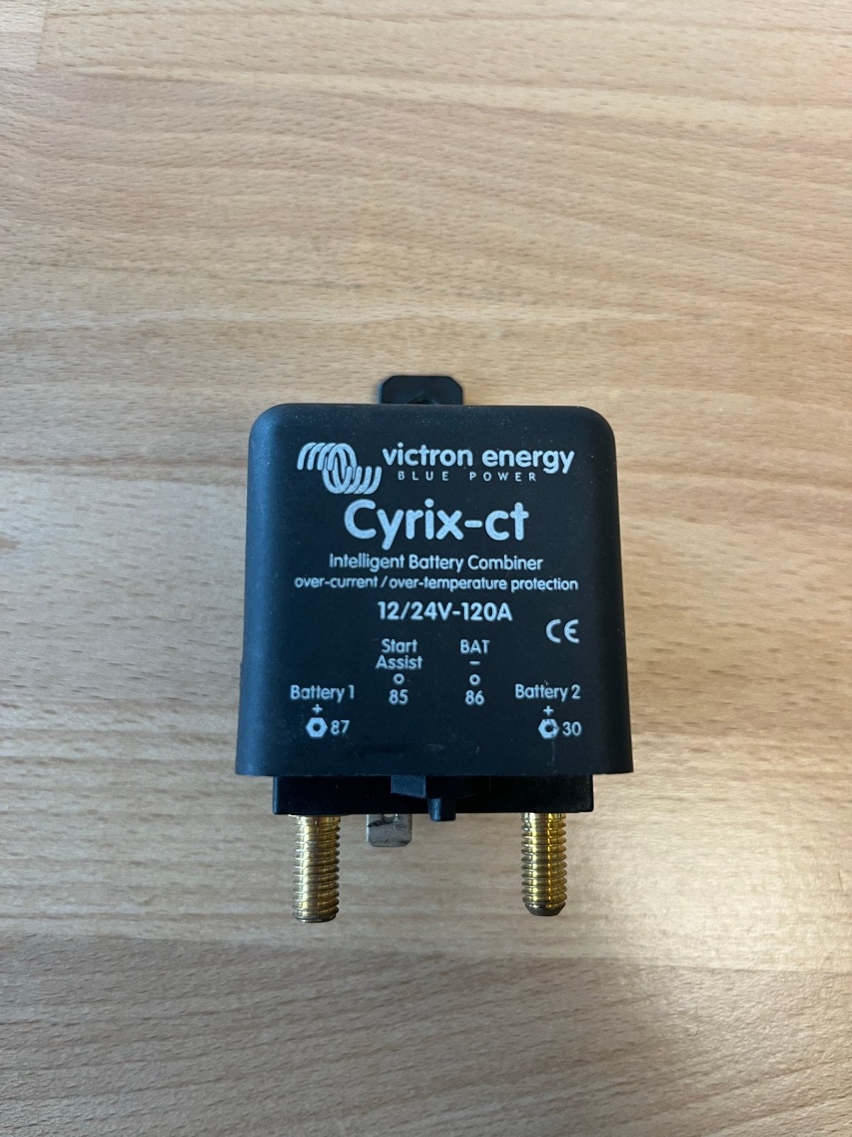 Victron Energy Cyrix-ct 12/24V-120A  Combiner, Gebruikt, Universele onderdelen